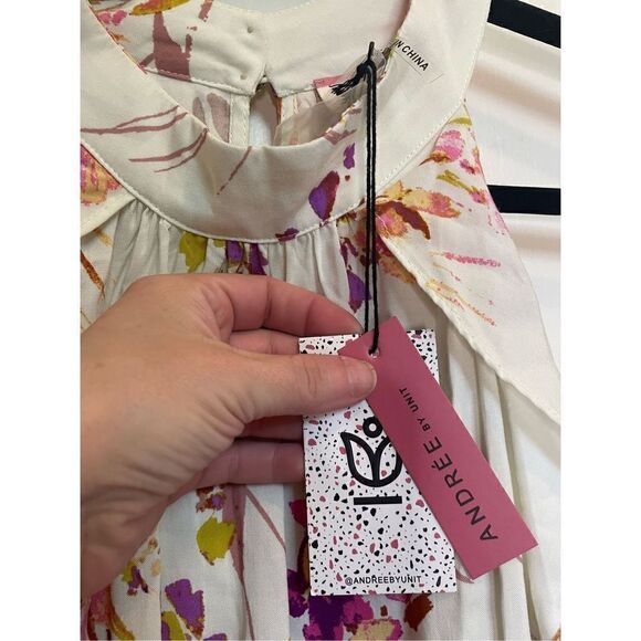 Andree by Unit High Neck floral sleeveless top size 2X NWT - Picture 11 of 15